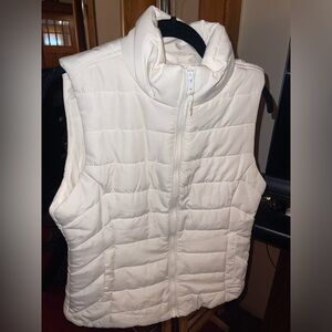 Women’s White Zip-up Vest